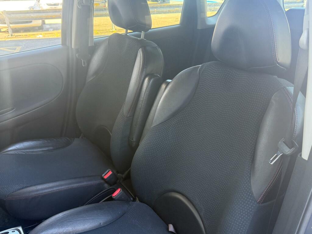 Nissan Note 1.6 16V Tekna Euro 4 Grey #6
