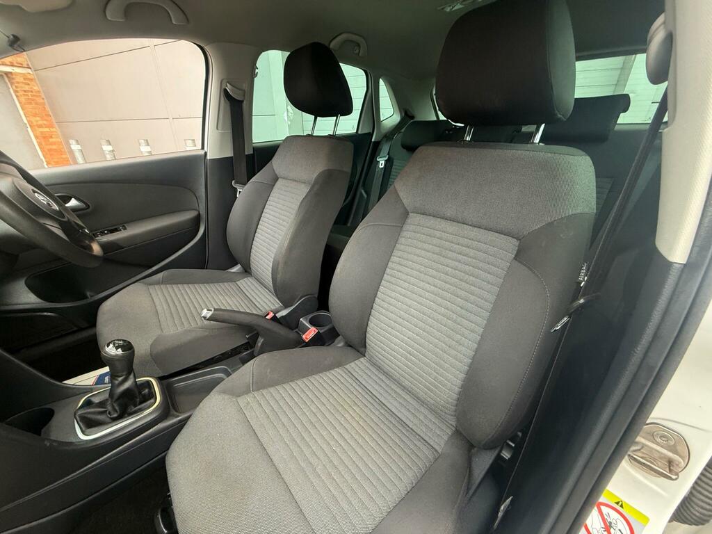 Volkswagen Polo 1.2 Match Edition Euro 5 White #2