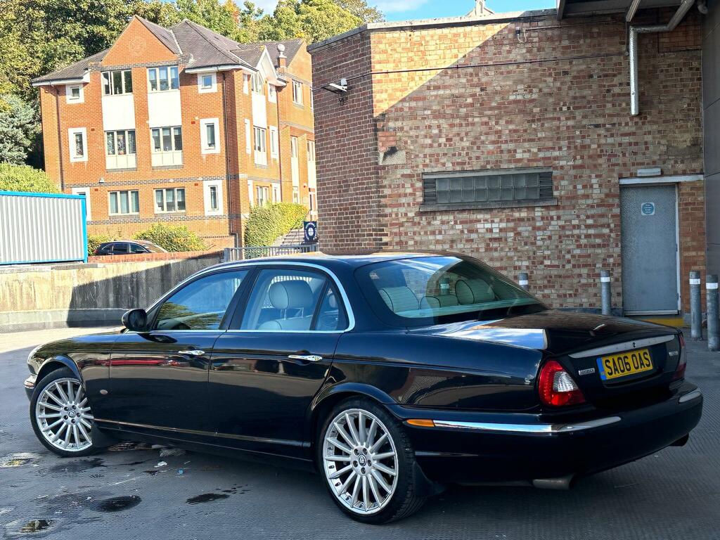 Jaguar XJ 2.7 Tdvi Sovereign  #2