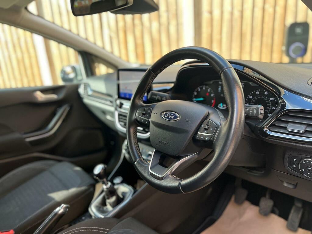Ford Fiesta 1.0T Ecoboost Titanium Euro 6 Ss Silver #2