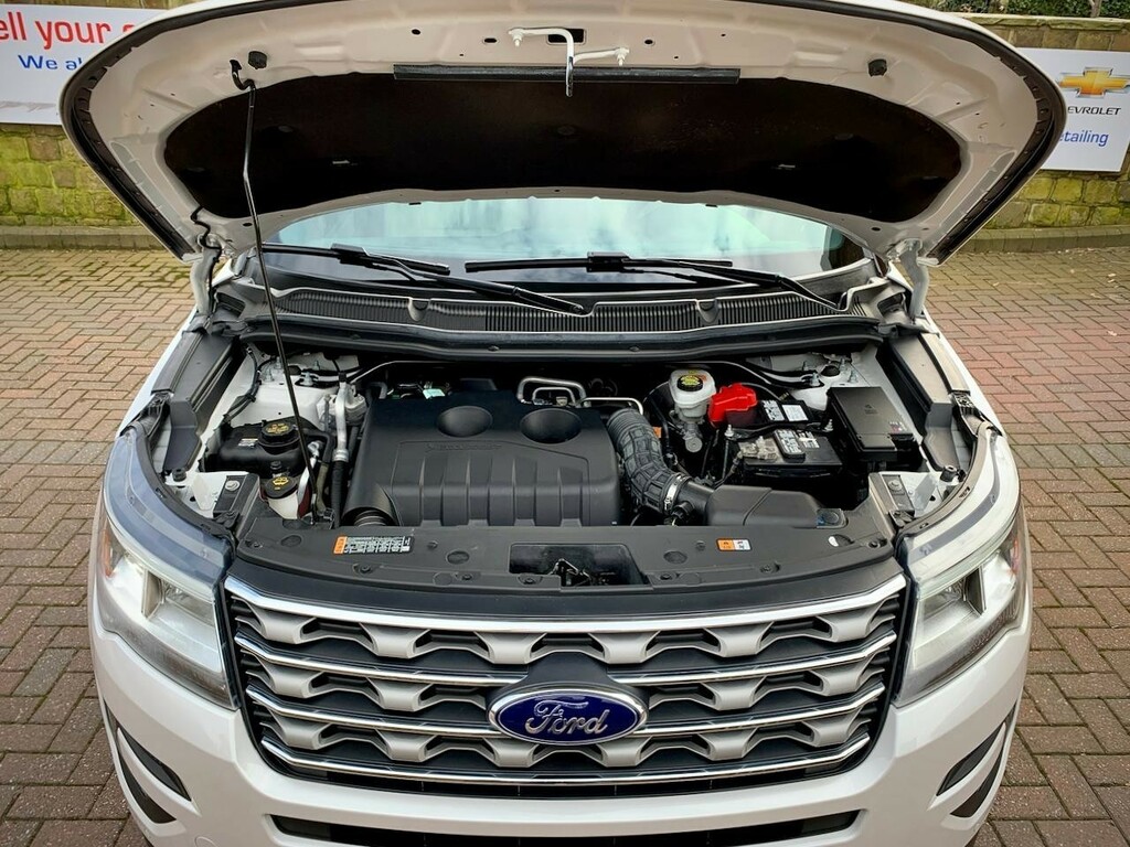 Ford Explorer 7 Seat Suv - Happy To Pxswap Etc Huge Spec Red #15