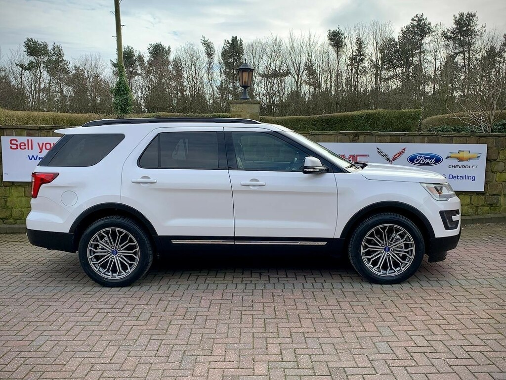 Ford Explorer 7 Seat Suv - Happy To Pxswap Etc Huge Spec Red #12