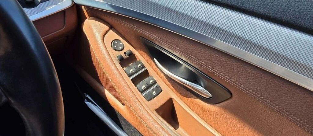 BMW 5 Series  Blue #14