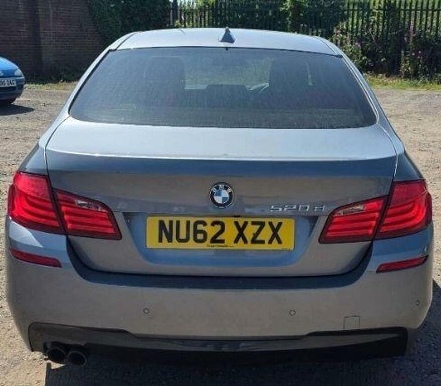 BMW 5 Series  Blue #9