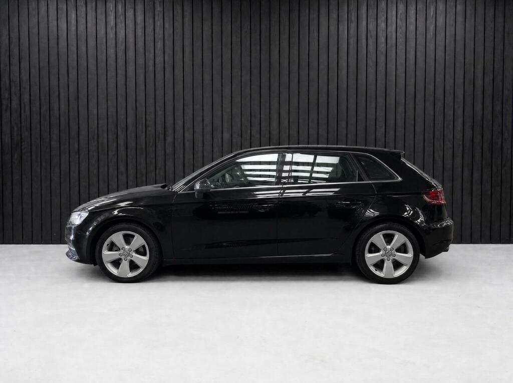 Audi A3 2.0 Tdi Sport Sportback Euro 5 Ss Black #5