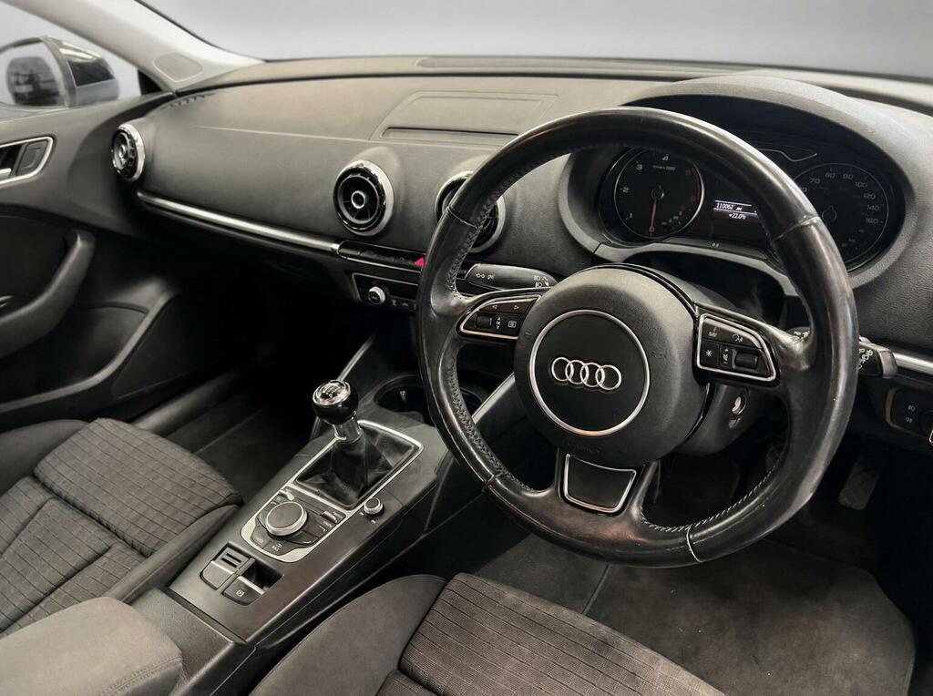 Audi A3 2.0 Tdi Sport Red #9