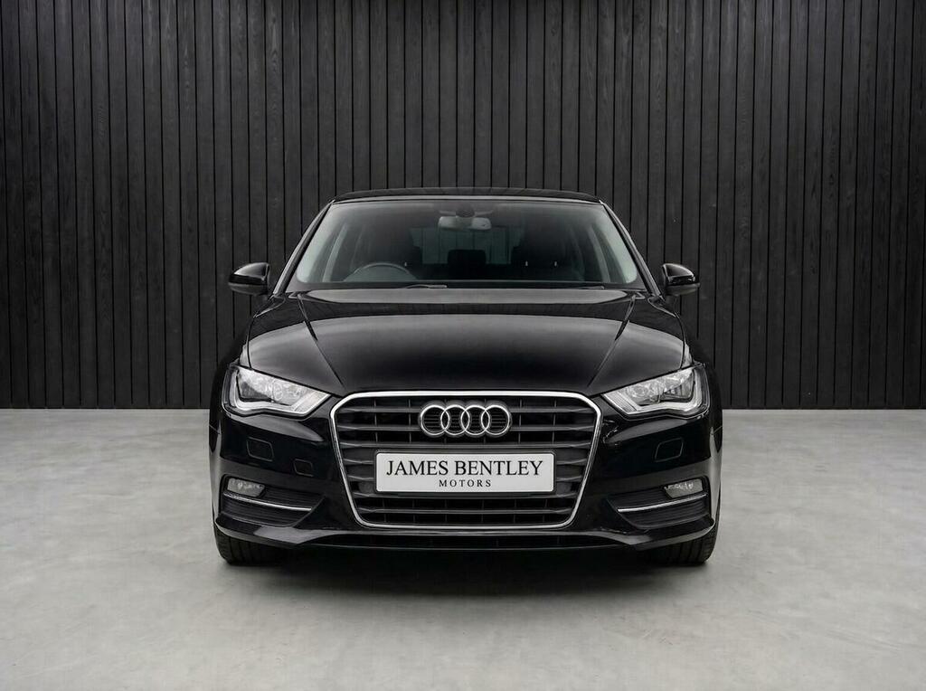 Audi A3 2.0 Tdi Sport Sportback Euro 5 Ss Black #2