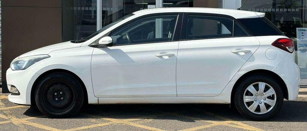 Hyundai I20 1.1 Crdi Blue Drive S Euro 6 Ss White #4