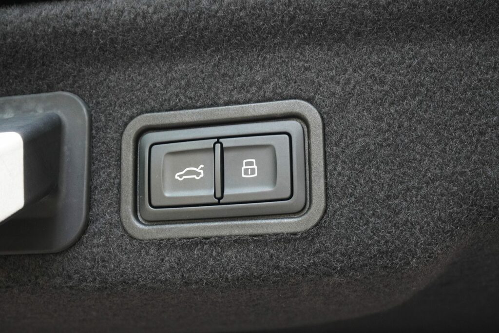 Audi S8 Ulez Grey #88