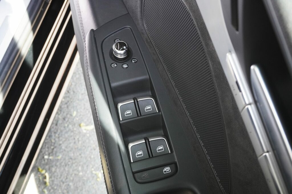 Audi S8 Ulez Grey #19