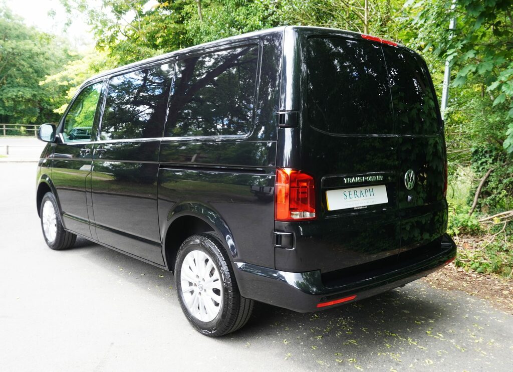 Volkswagen Transporter 2.0 Tdi T28 Black #4