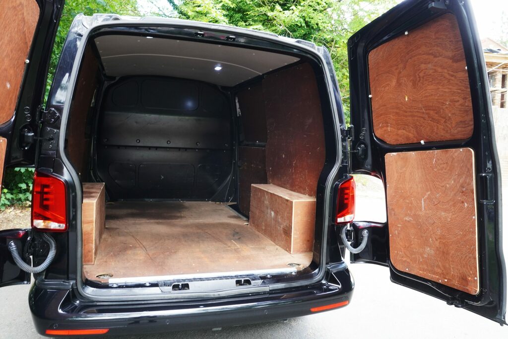 Volkswagen Transporter T6.1 T32 4 Motion 150 Lwb High Top White #62