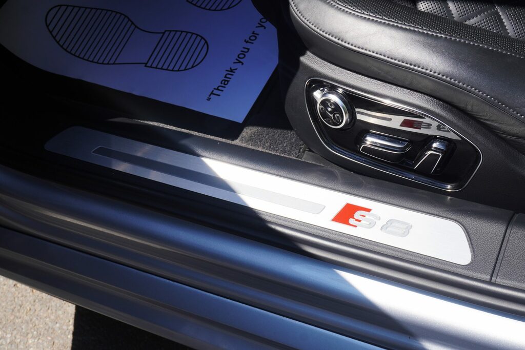 Audi S8 4.0 Tfsi V8 Silver #62
