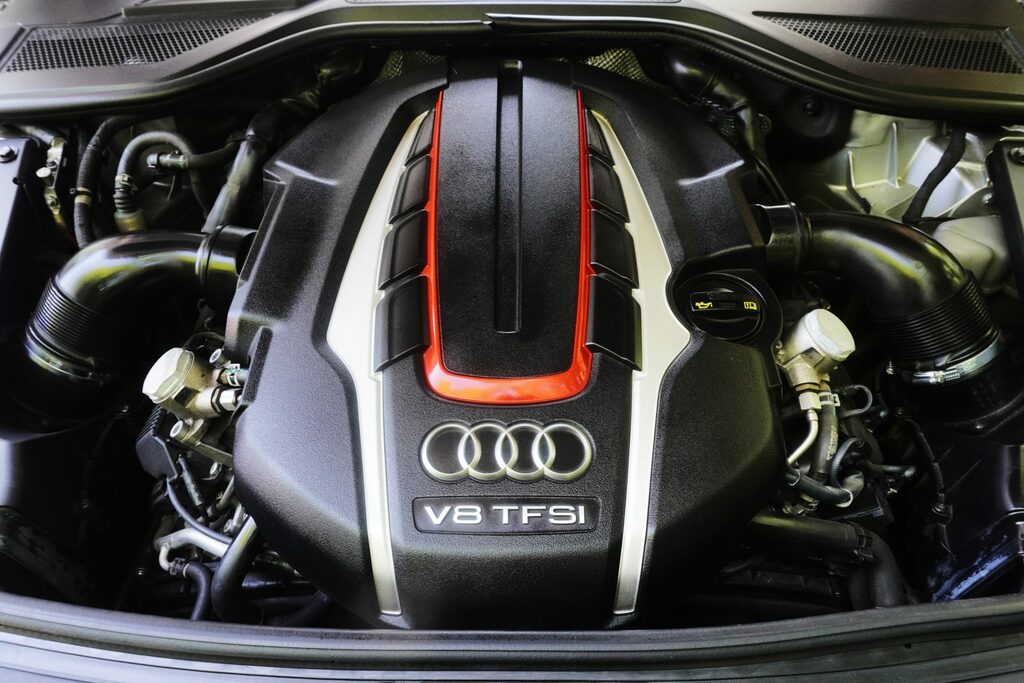 Audi S8 4.0 Tfsi V8 Silver #92