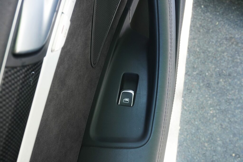 Audi S8 4.0 Tfsi V8 Silver #60