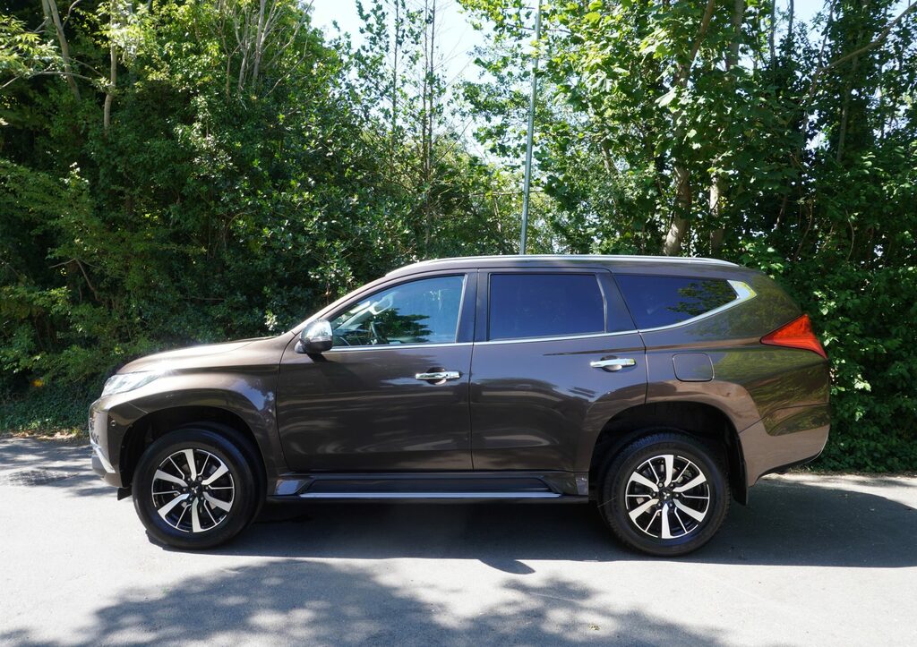 Mitsubishi Shogun Sport 2.4D 4 Brown #2