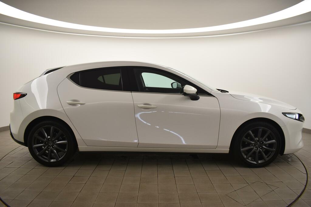 Mazda 3 2.5 E-skyactiv G Mhev 140 Exclusive-line ML25HXZ White #2