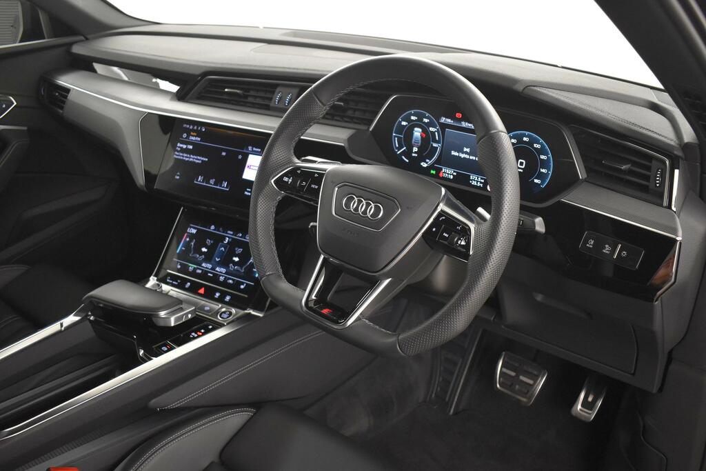 Audi Q8 e tron 250Kw 50 Quattro 95Kwh Black Edition LMZ2695 Black #3