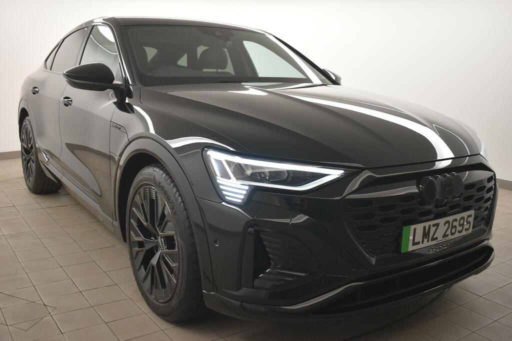 Audi Q8 e tron 250Kw 50 Quattro 95Kwh Black Edition Black