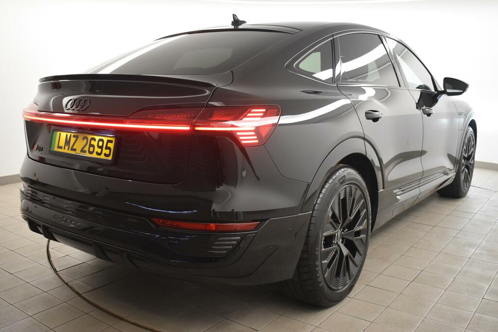 Audi Q8 e tron 250Kw 50 Quattro 95Kwh Black Edition LMZ2695 Black #4