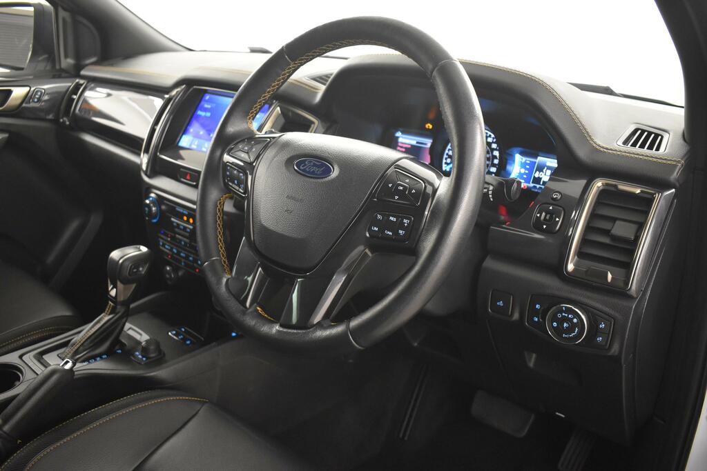 Ford Ranger Pick Up Double Cab Wildtrak 2.0 Ecoblue 213 AVZ2180 White #3