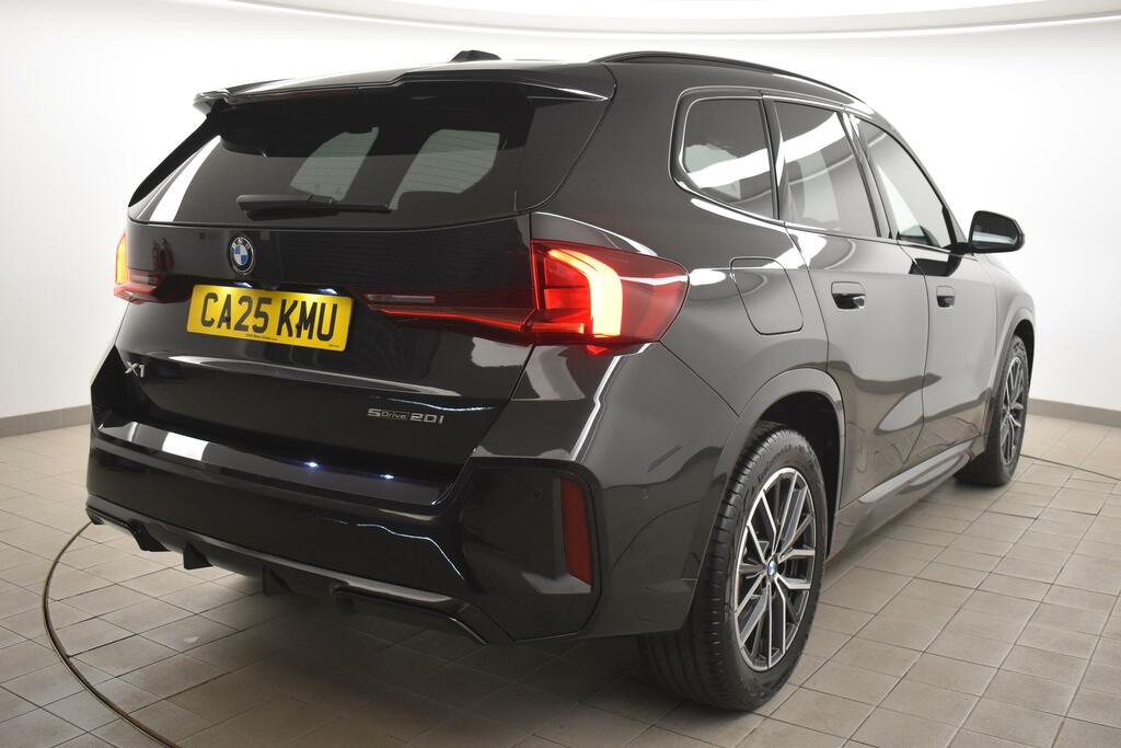 BMW X1 Sdrive 20I Mht M Sport Step CA25KMU Black #4