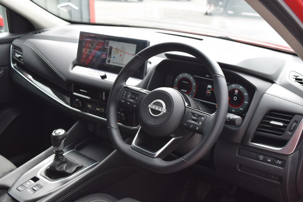 Nissan Qashqai 1.3 Dig-t Mh N-connecta SW23KXM Red #3