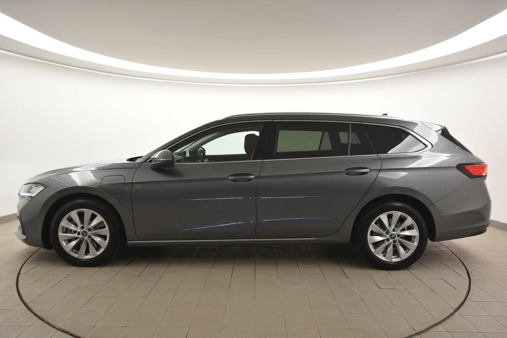 Skoda Superb 1.5 Tsi Iv Se Technology Dsg GJ75JJF Grey #6