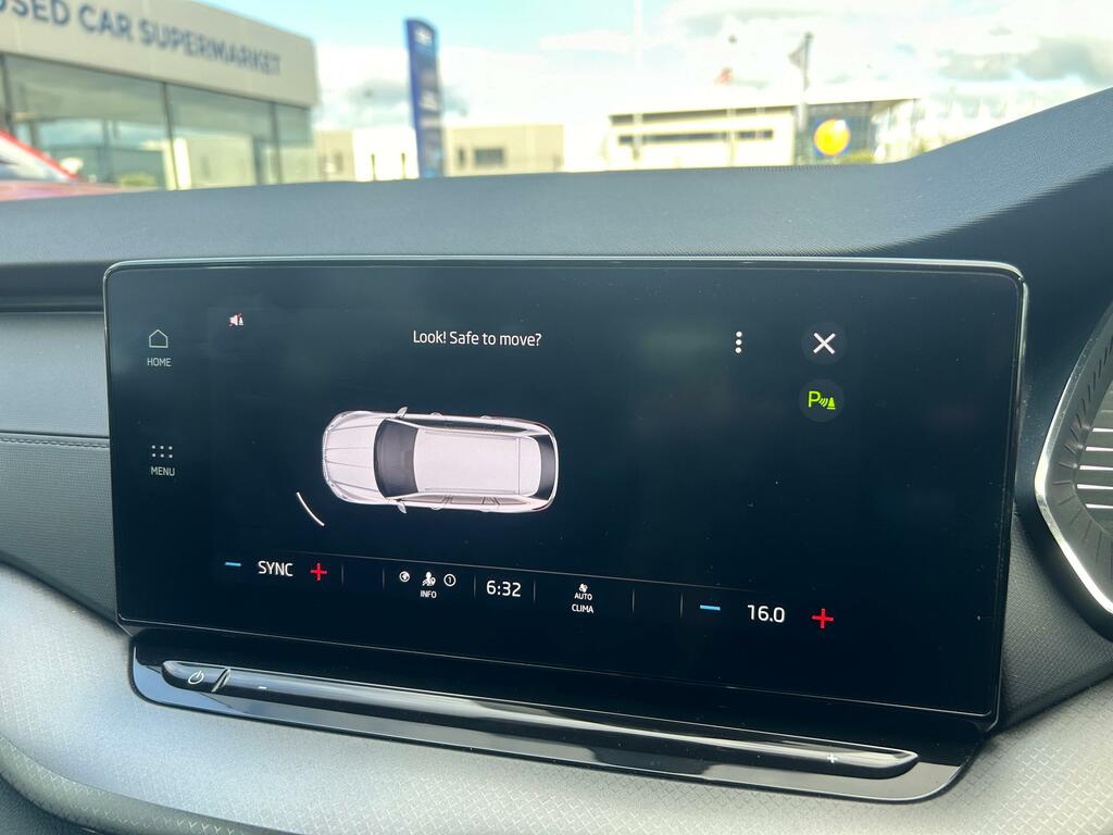 Skoda Octavia 1.0 Tsi Se Technology White #6