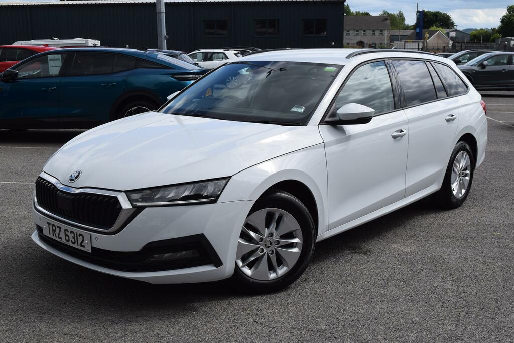 Skoda Octavia 1.0 Tsi Se Technology White #6