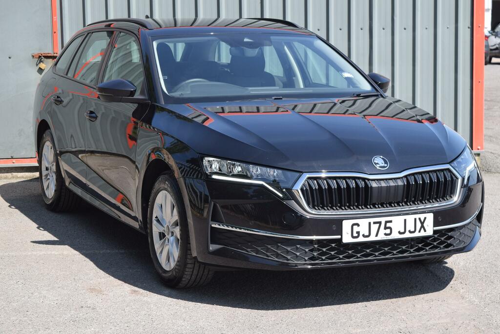 Skoda Octavia 1.5 Tsi Se Technology GJ75JJX Black #4