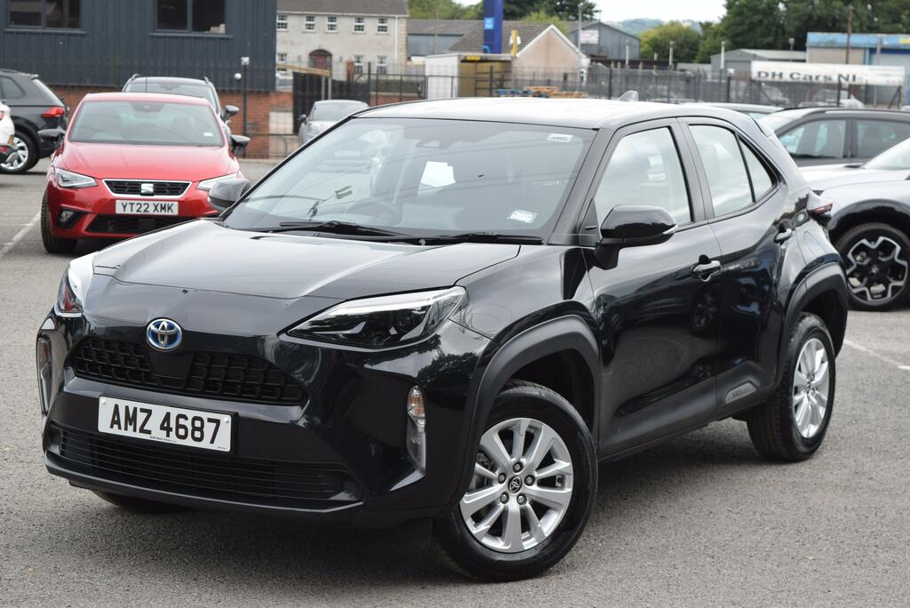 Toyota Yaris Cross 1.5 Hybrid Icon Cvt AMZ4687 Black #6