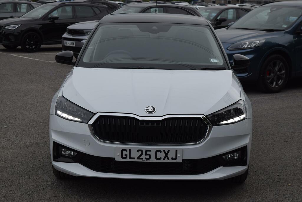 Skoda Fabia 1.0 Tsi 116 Design Edition Dsg GL25CXJ White #5