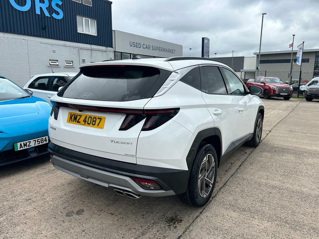 Hyundai Tucson 1.6T 150 Advance KMZ4087 White #5