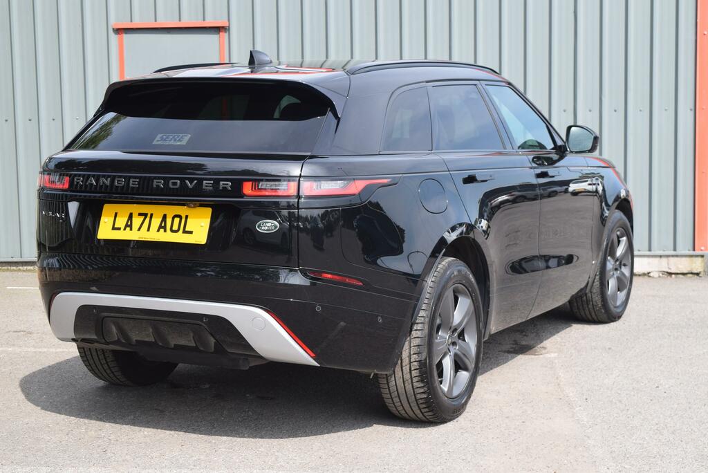Land Rover Range Rover Velar 2.0 D200 R-dynamic S LA71AOL Black #4
