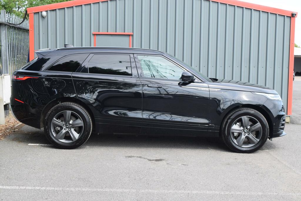 Land Rover Range Rover Velar 2.0 D200 R-dynamic S LA71AOL Black #2
