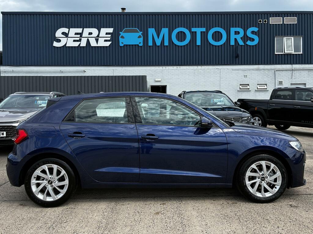 Audi A1 30 Tfsi 110 Sport BMZ1825 Blue #2