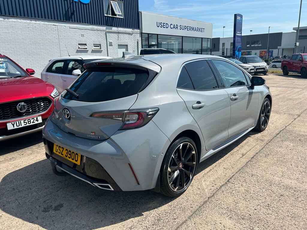 Toyota Corolla 1.8 Vvt-i Hybrid Gr Sport Cvt GSZ3900 Grey #4