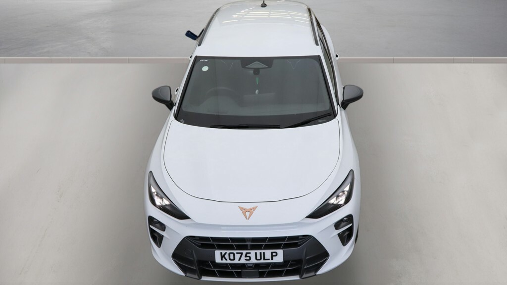 Cupra Terramar 1.5 Etsi 150 V2 Dsg White #3