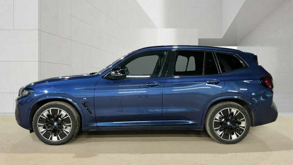 BMW iX3 210Kw M Sport Pro 80Kwh Blue #5