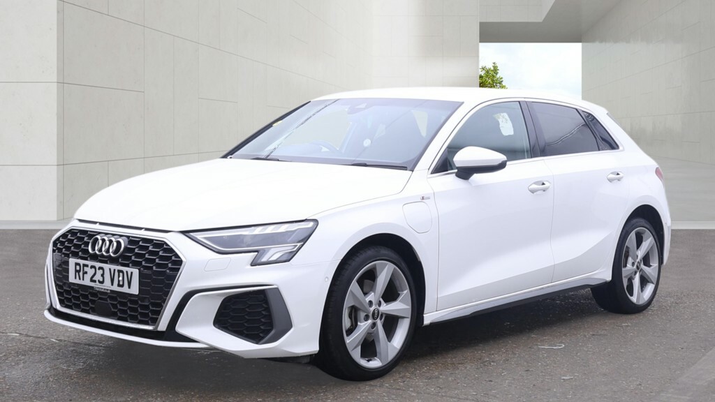 Audi A3 40 Tfsi E S Line S Tronic White #6