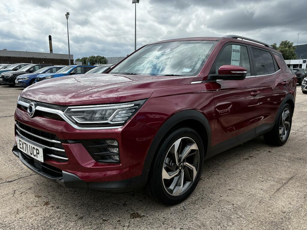 SsangYong Korando 1.6 D Ultimate Red #4