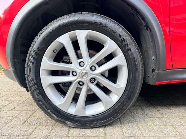 Nissan Juke Hatchback Grey #27