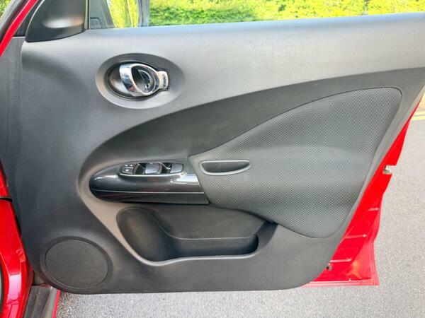 Nissan Juke Hatchback Grey #21