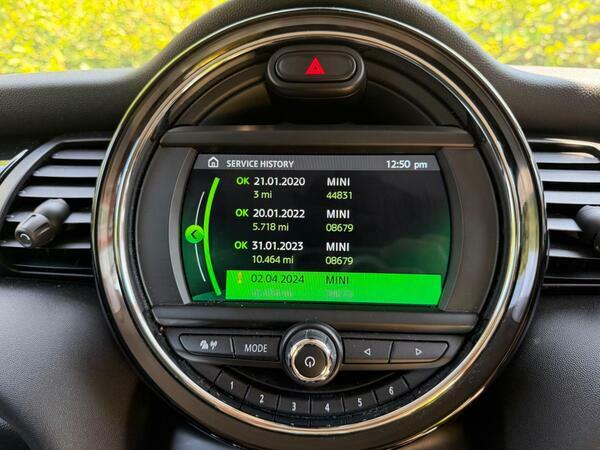 Mini Hatch F55 Mini 5-Door Cooper Exclusive Lci White #29