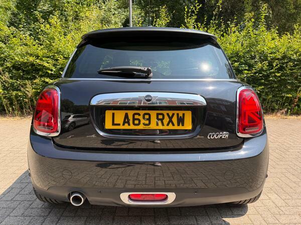 Mini Hatch F55 Mini 5-Door Cooper Exclusive Lci White #7