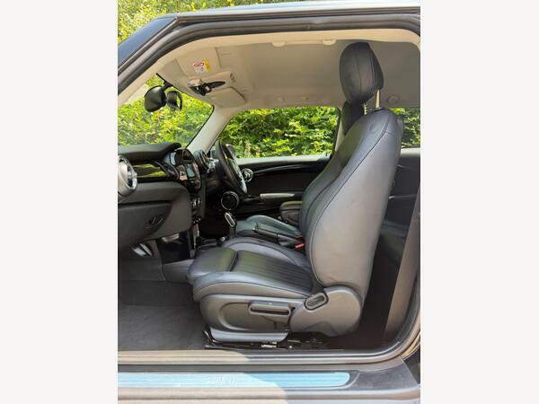 Mini Hatch F55 Mini 5-Door Cooper Exclusive Lci White #14