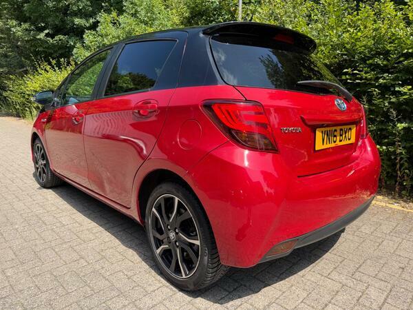 Toyota Yaris 1.5 Vvt-h Design E-cvt Euro 6  #4