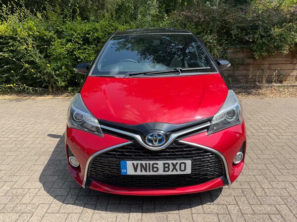 Toyota Yaris 1.5 Vvt-h Design E-cvt Euro 6  #2