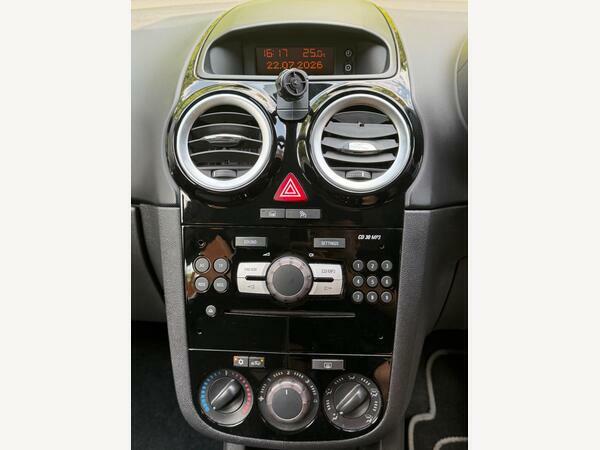 Vauxhall Corsa 1.4I 16V Sxi Silver #31